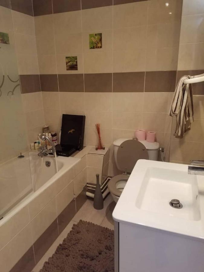 Joli Maison Calme 10 Mn De Paris St Lazare Privatunterkunft *